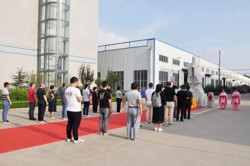 感恩有您，一路同行--熱烈歡迎保定包裝協(xié)會(huì)蒞臨信川參觀指導(dǎo)！